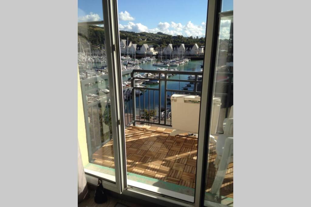Appartement Cathy Duplex Plein Sud Vue Port Avec Piscine Interieure Chauffee Dives-sur-Mer